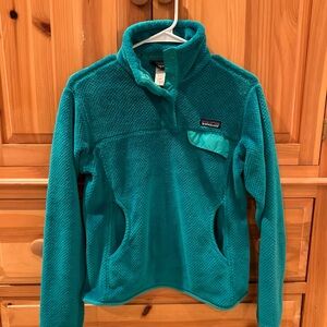 Like new Patagonia women’s sweatshirt size S